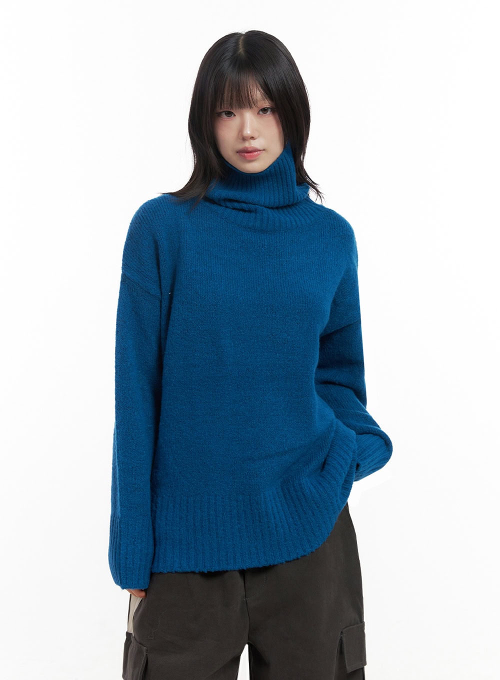 oversized-warm-turtleneck-sweater-in427 / Blue