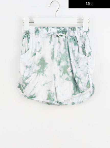 tie-dye-shorts-iu302