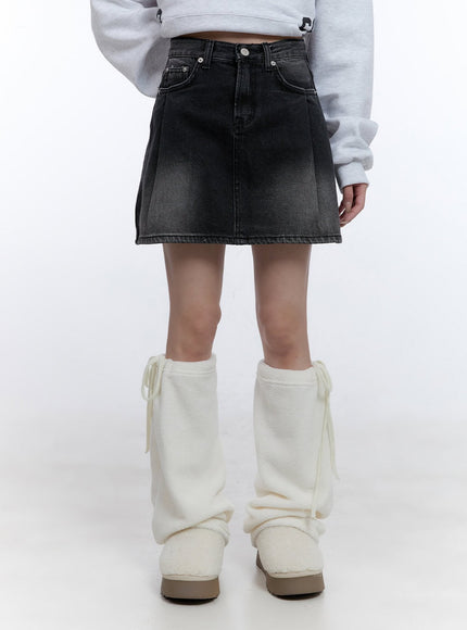 pintuck-washed-denim-mini-skirt-cd420