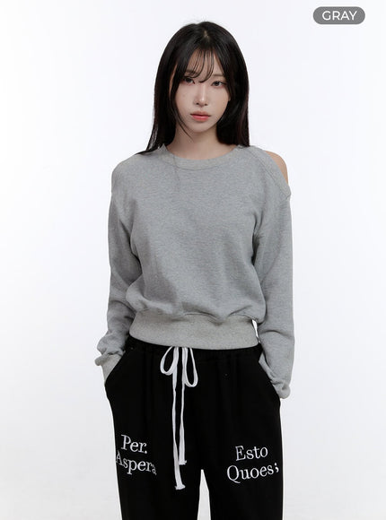 round-neck-cutout-sweatshirt-co418