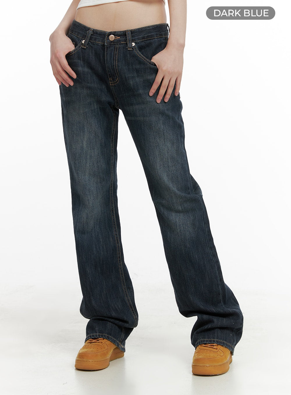 loose-fit-low-waist-bootcut-jeans-ca412