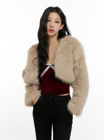 cropped-faux-fur-jacket-cn413