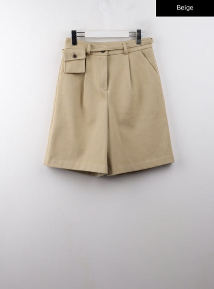 pintuck-pocket-belt-shorts-cj404