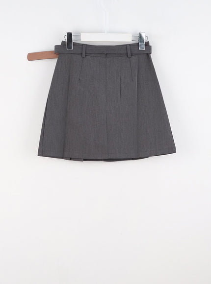 belted-pleated-mini-skirt-og331