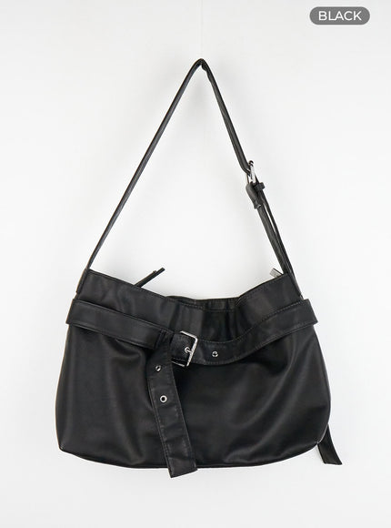 washed-buckle-faux-leather-crossbody-bag-cl424 / Black