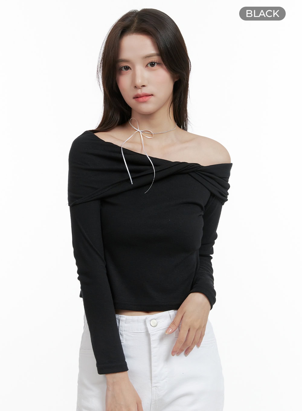 twisty-off-shoulder-crop-top-og412 / Black