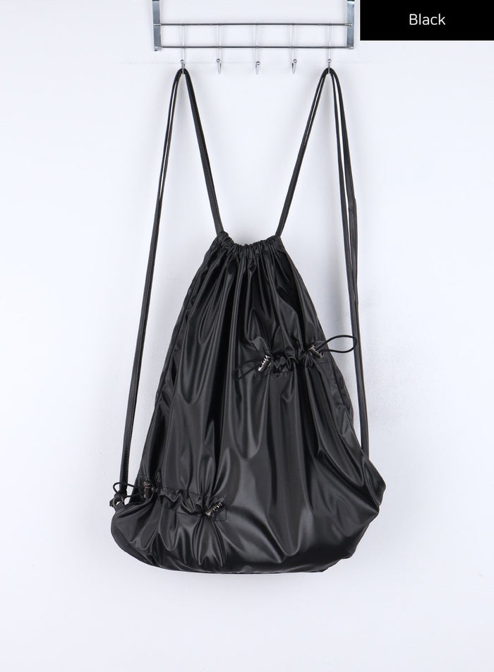 metallic-drawstring-backpack-co324 / Black