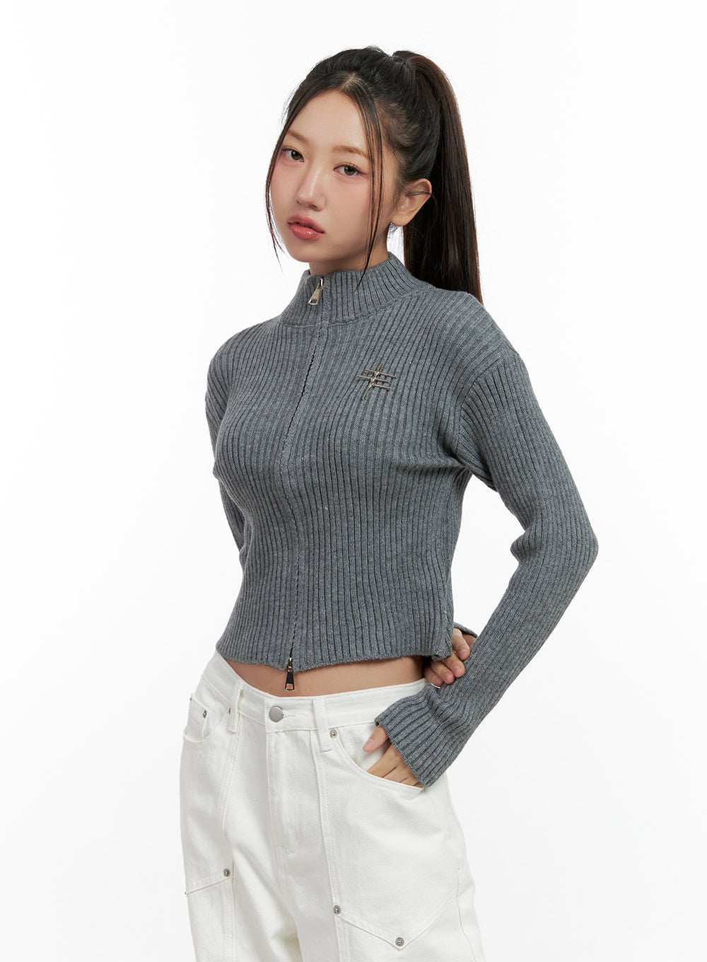 acrylic-knit-zip-up-crop-cardigan-cn412 / Gray