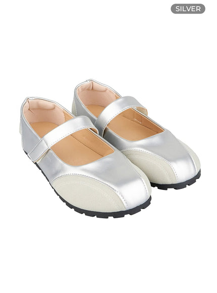 color-contrast-velcro-flats-og429 / Silver