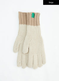 ribbed-color-block-gloves-in317 / Beige
