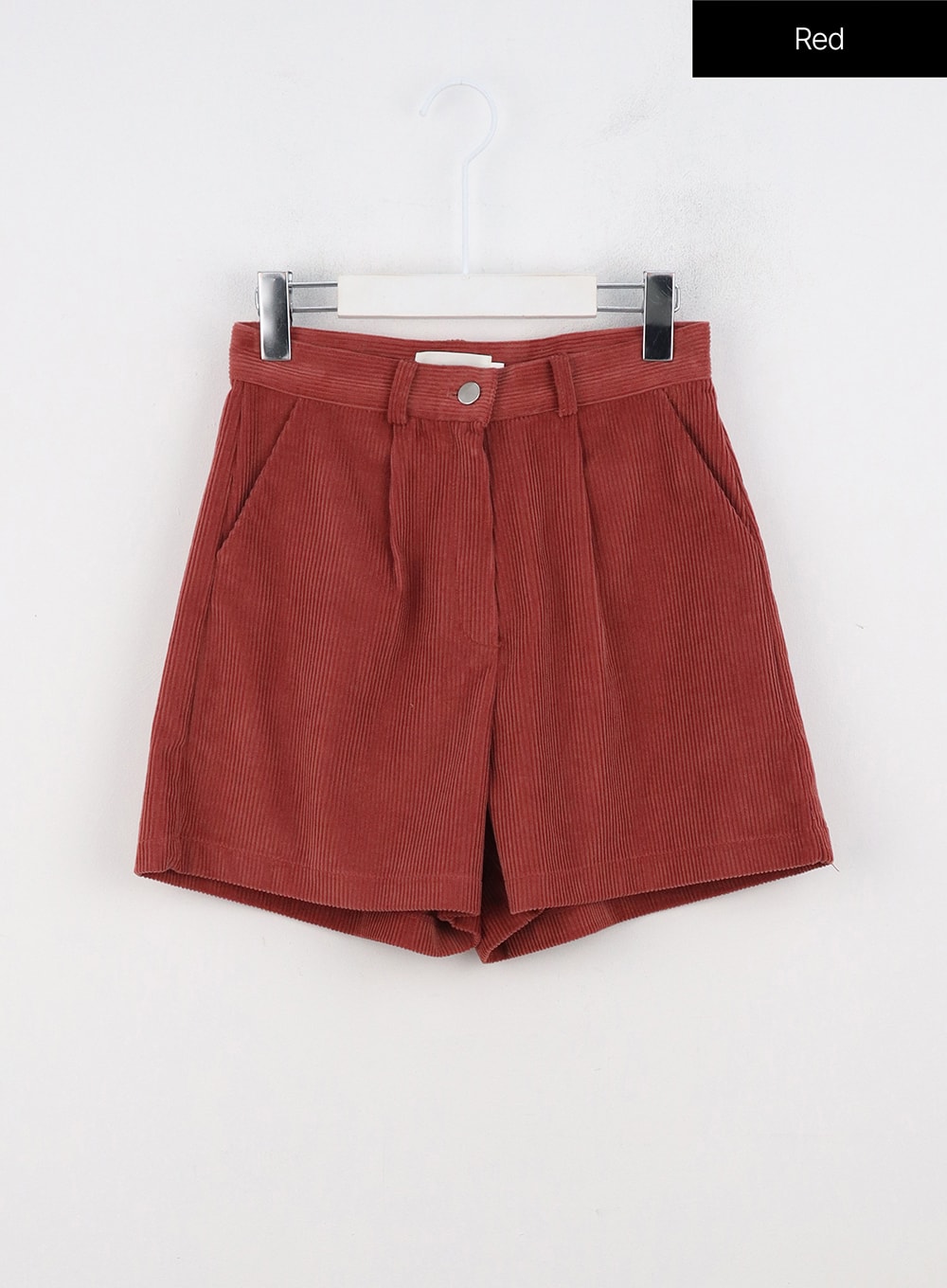 corduroy-pintuck-shorts-on316
