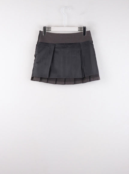 asymmetrical-belt-pleated-mini-skirt-cd308