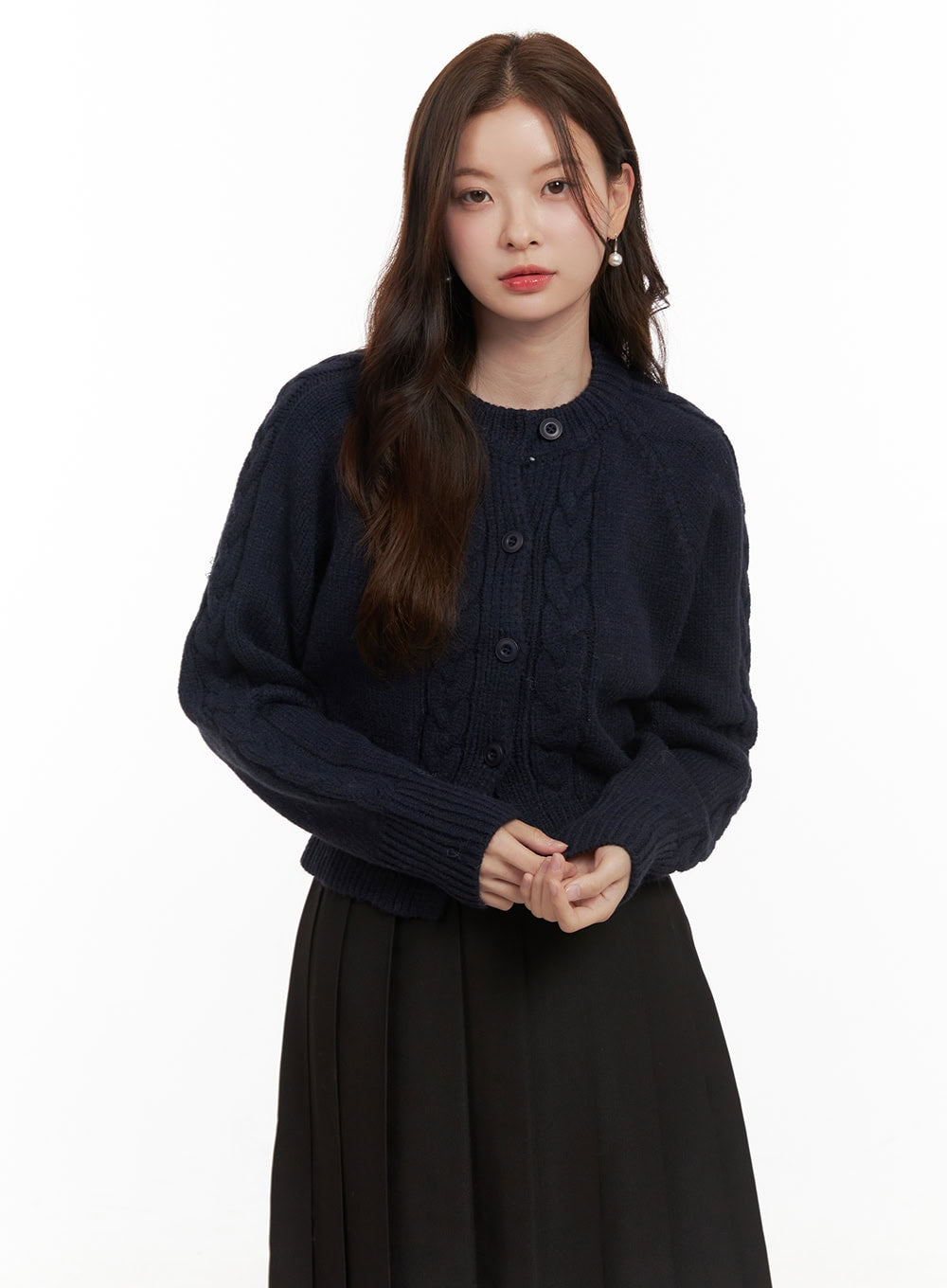 cable-knit-buttoned-cardigan-od403 / Dark blue