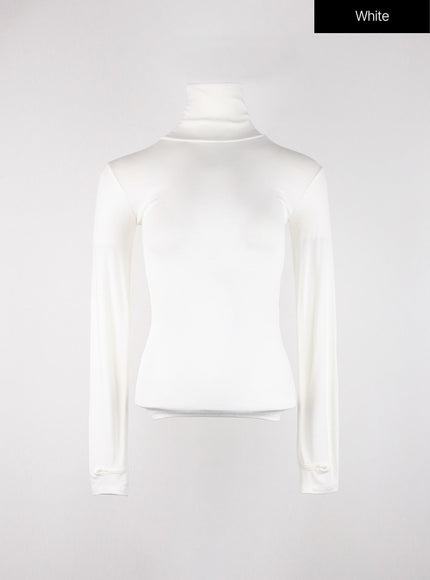 slim-fit-turtleneck-top-with-thumb-hole-sleeve-od327 / White