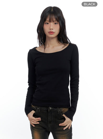 basic-slim-fit-u-neck-t-shirt-cs420 / Black