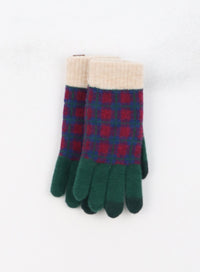 color-block-plaid-knit-gloves-in317