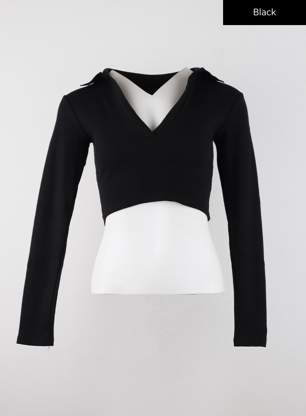 v-neck-collar-long-sleeve-crop-tee-cd322 / Black