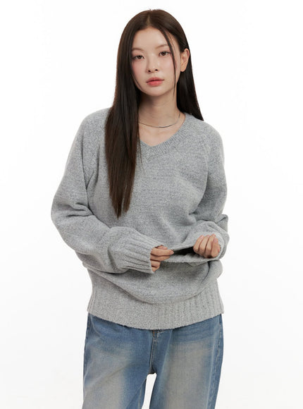 oversized-v-neck-sweater-on422 / Gray