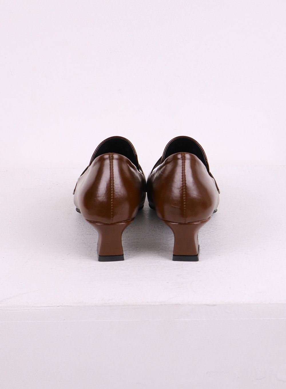 faux-leather-loafer-pumps-cj426