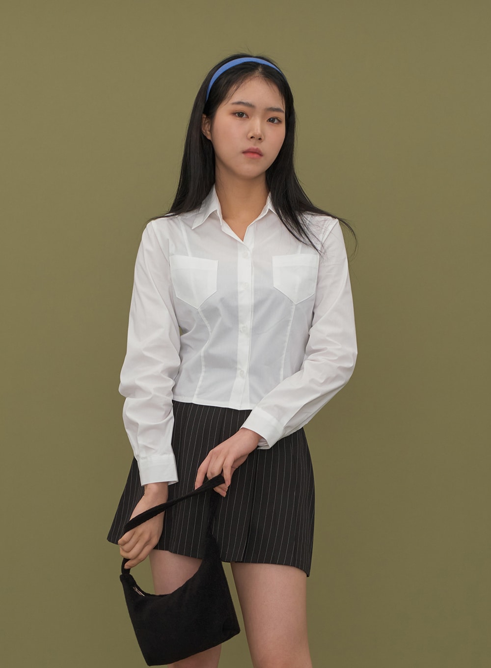 Cropped Shirt with Pockets C2601