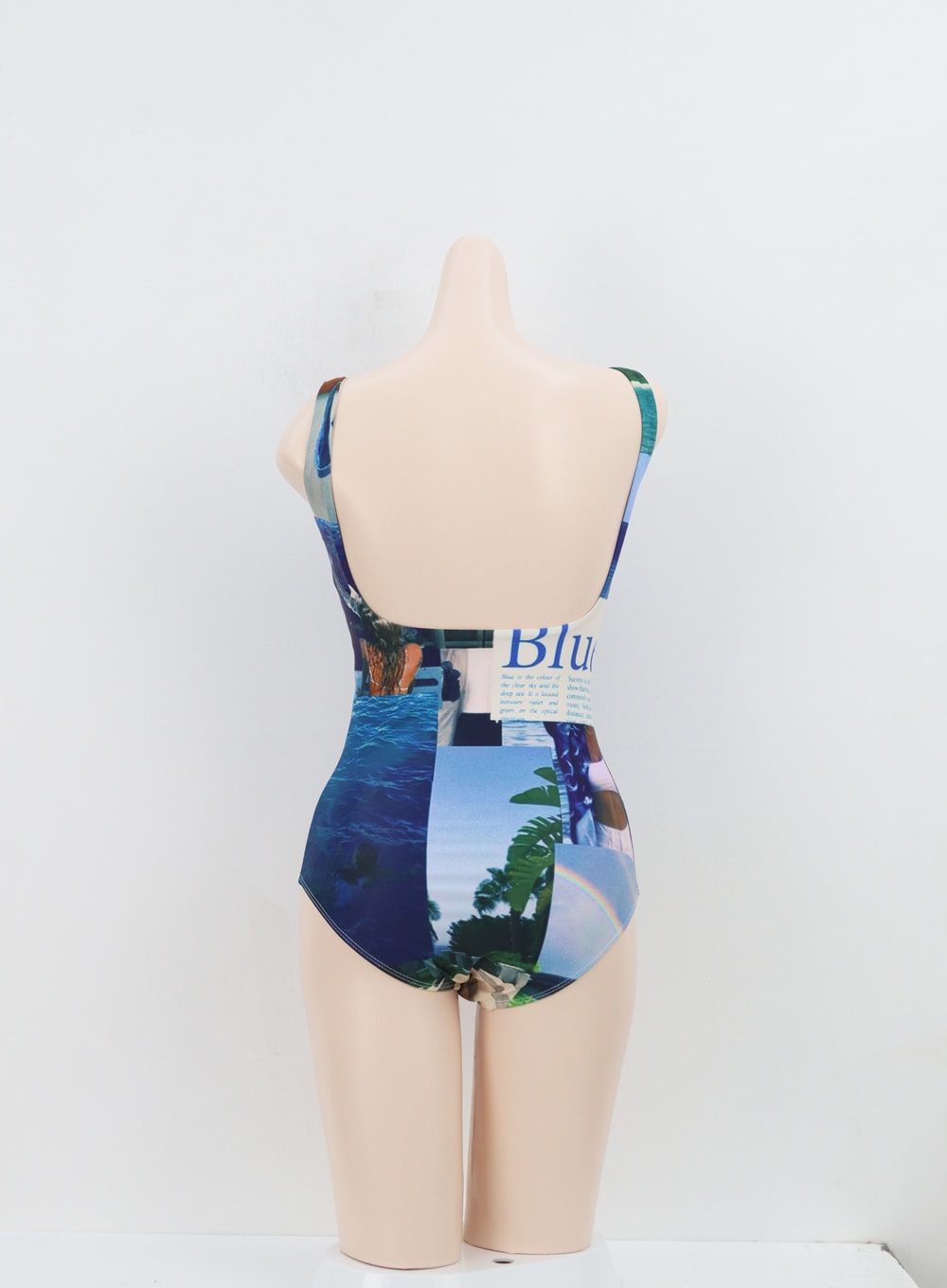 Graphic Swimsuit IA312